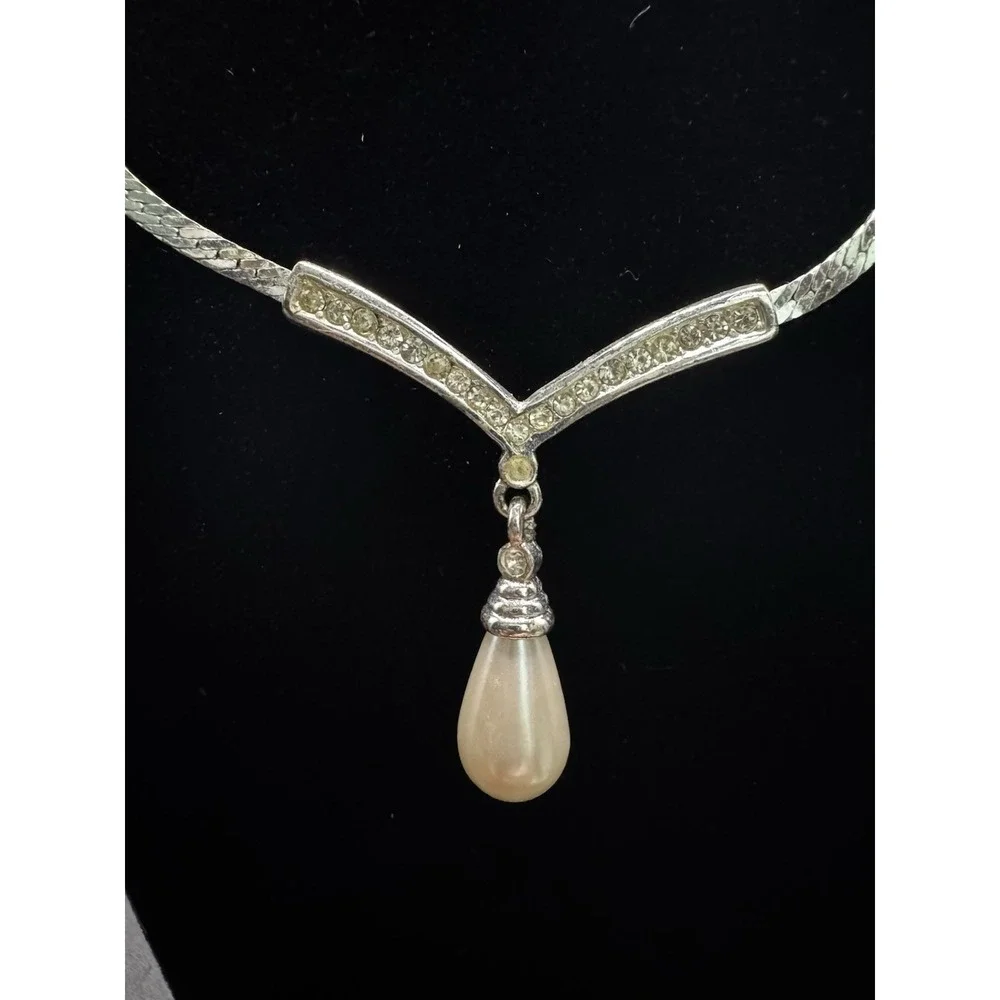 Vintage All Occasion‎ Bracelet And Earring Set - Silver Tone And Pearl